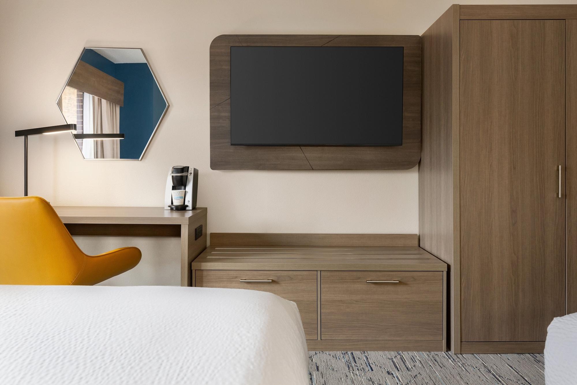 Holiday Inn Express & Suites Greenville-Downtown By Ihg Exteriör bild