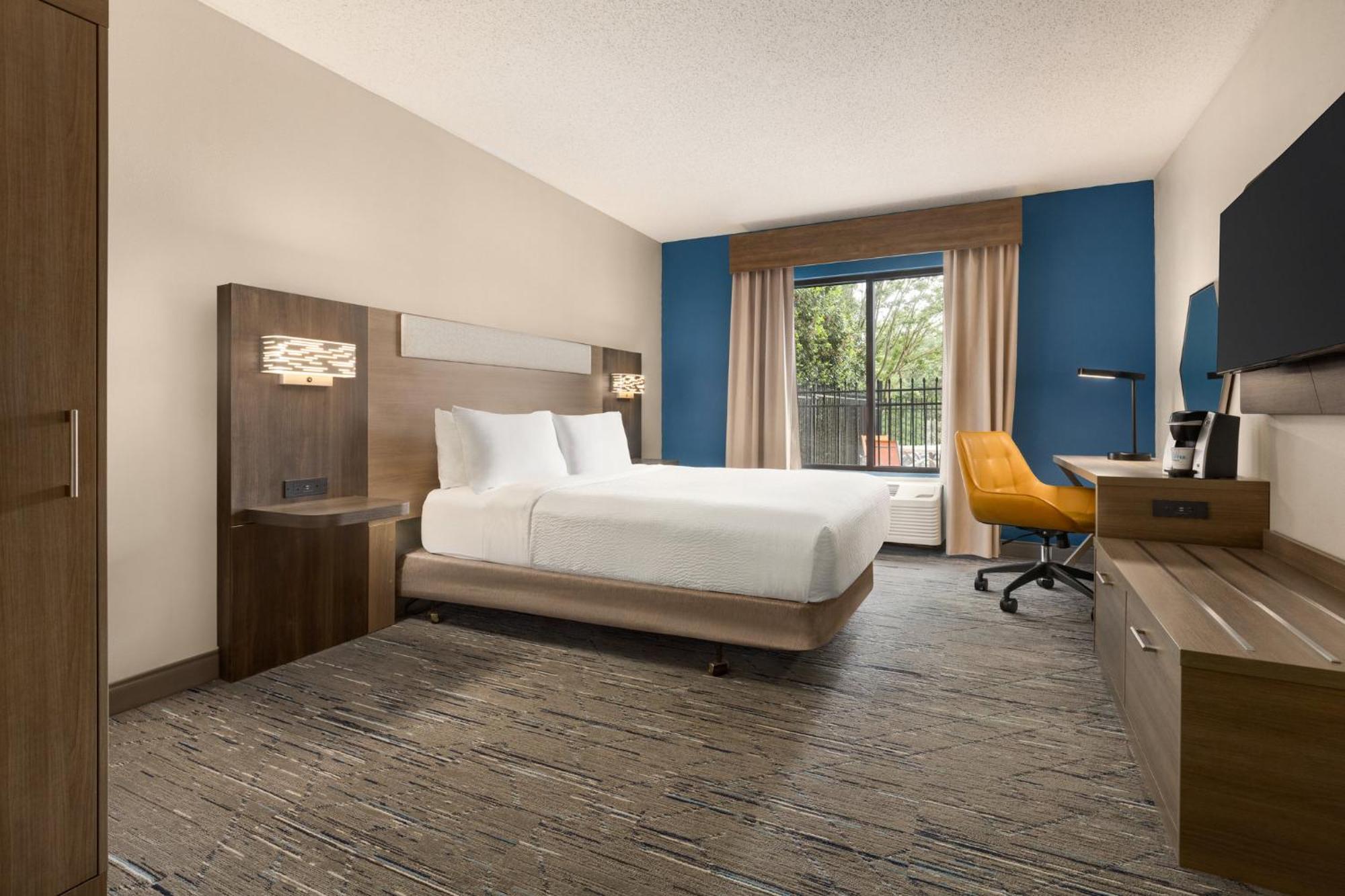 Holiday Inn Express & Suites Greenville-Downtown By Ihg Exteriör bild